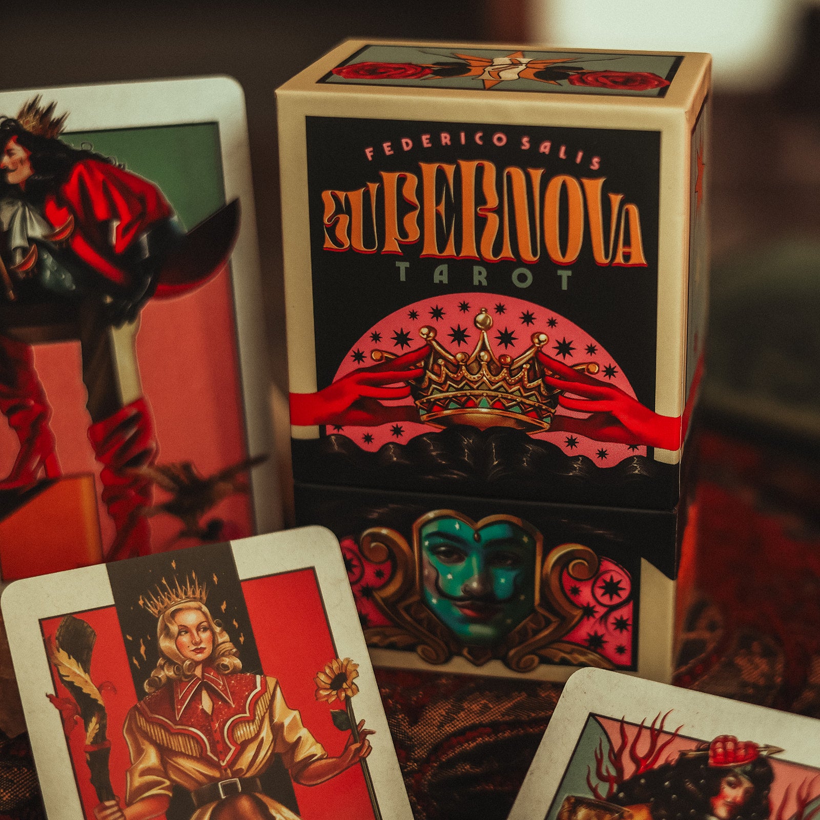 Supernova Tarot – Black Moon Botanica Amsterdam